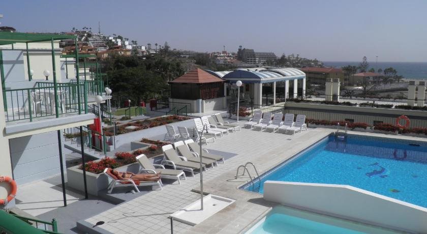 Green Ocean in San Bartolome De Tirajana, Spain