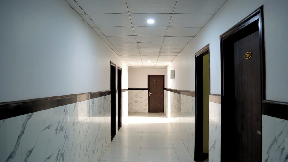 Liv in by Golden Plate in Ghaziabad, India