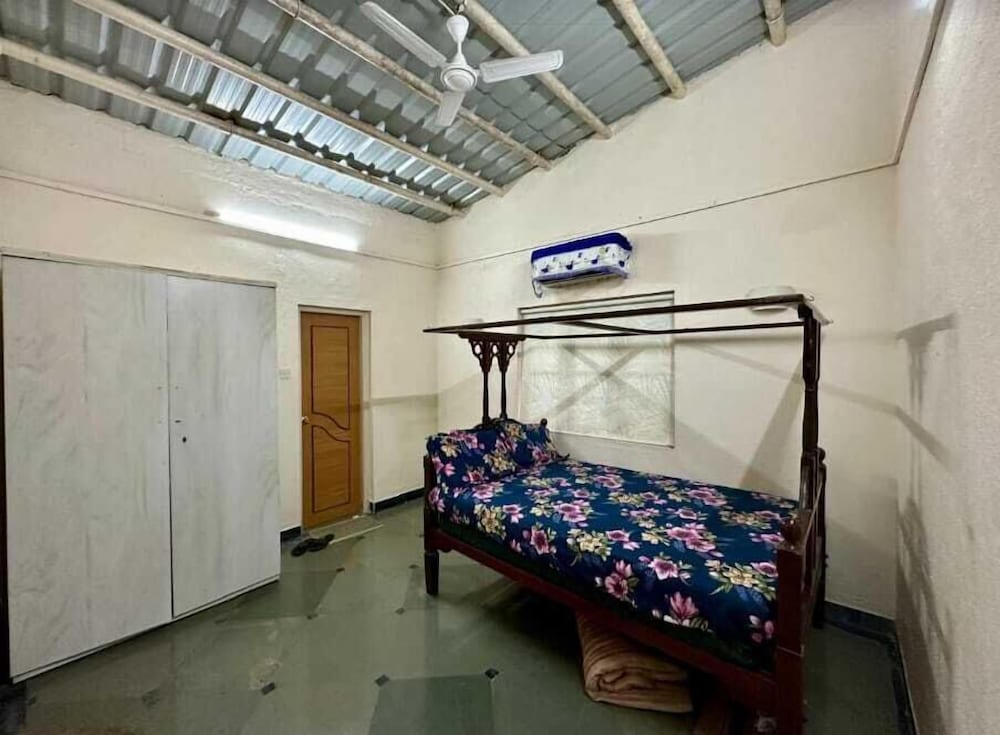 Shahab Bungalow