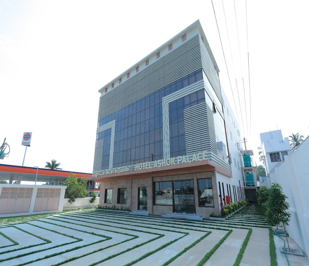 Hotel Ashok Palace — Karur