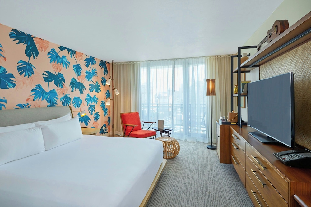 The Laylow Waikiki Autograph Collection - photo 18
