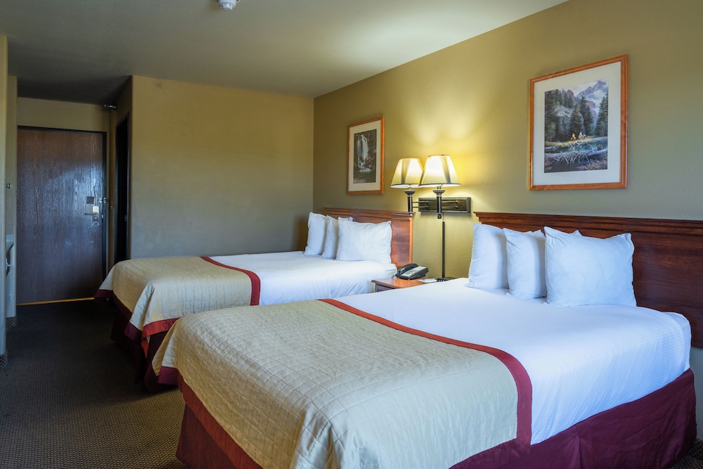 Baymont by Wyndham Pinedale - photo 40