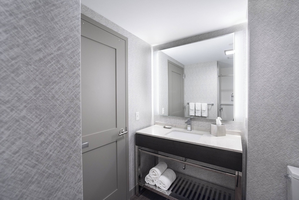 Fairfield Inn & Suites by Marriott Boston Logan Airport Chelsea - photo 18