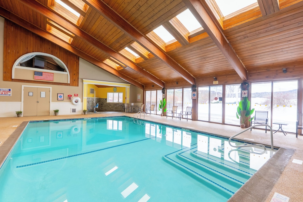 Fireside Inn & Suites Gilford - photo 51
