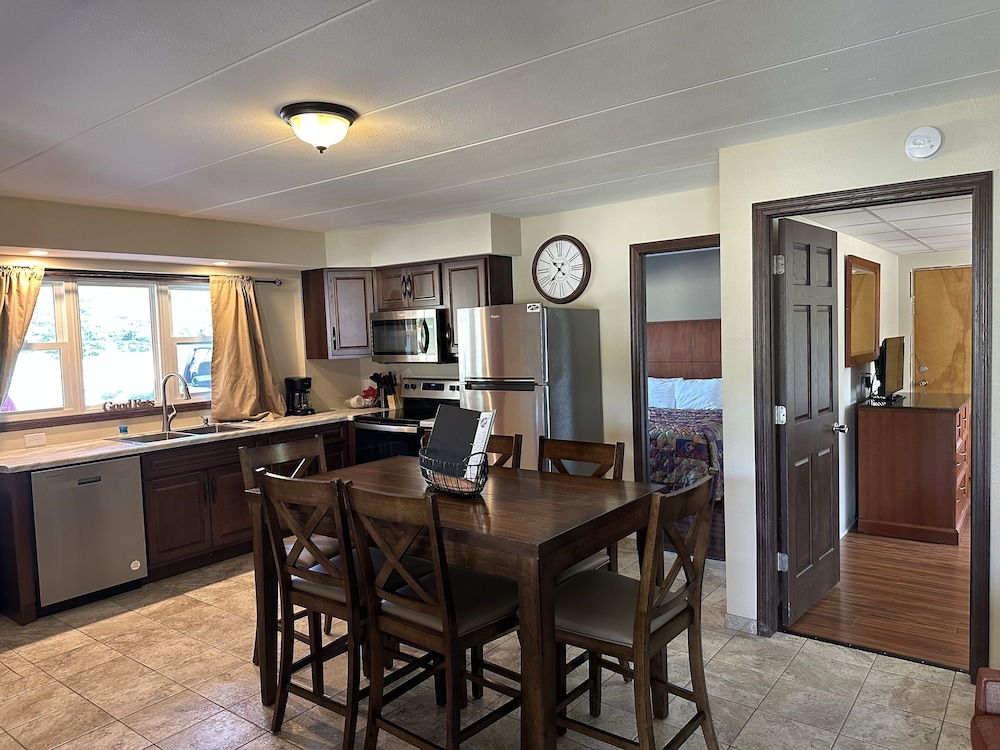 All Star Inn & Suites - photo 253