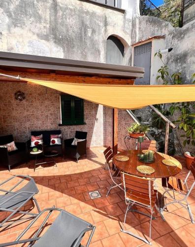 Isabel s house — 4-Star Luxury Hotel in Vietri Sul Mare, Italy