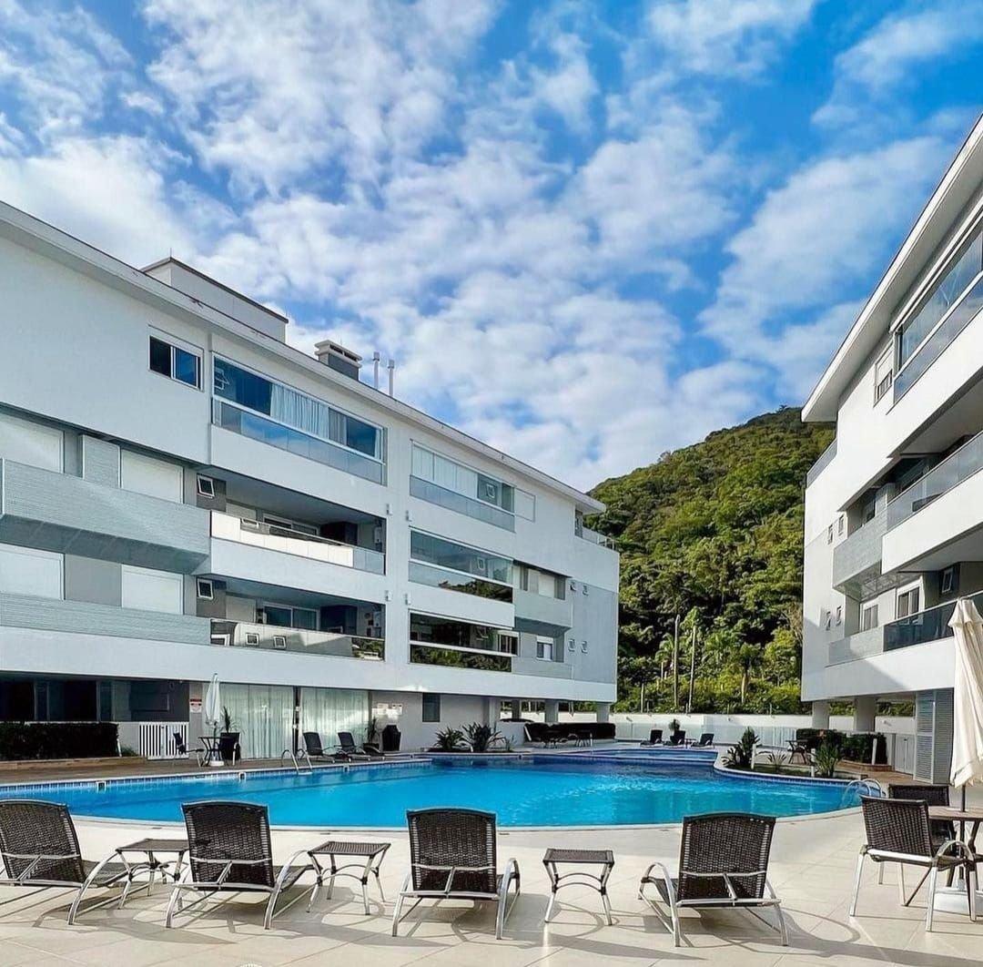 Excelente 02 suítes em condomínio clube YK01H — 4-Star Luxury Hotel in Florianopolis, Brasil