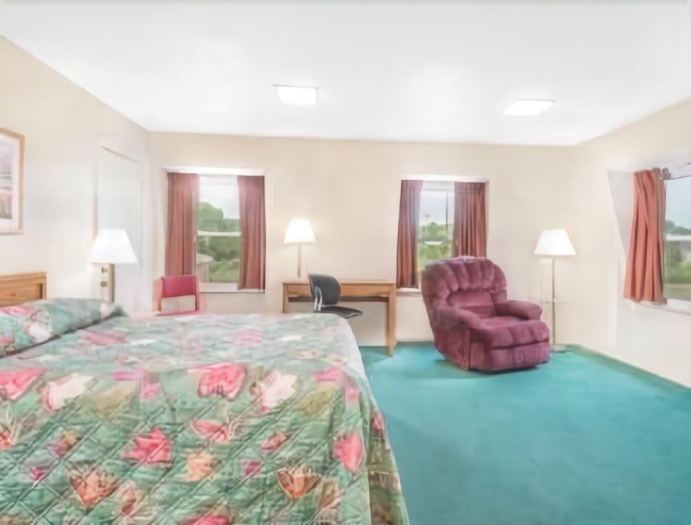 Travelodge by Wyndham New Philadelphia - photo 13