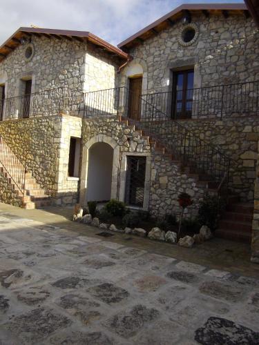 Hotel Il Feudo Dei Pierleoni — Celano — photo 2