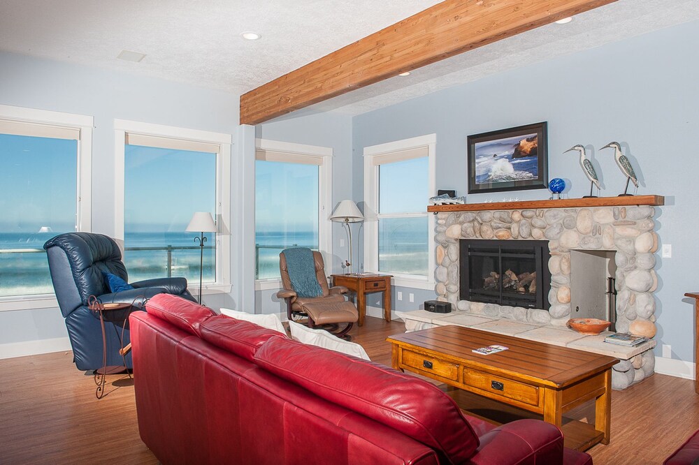 Roads End Light House — 4-Star Luxury Hotel in Lincoln, United States