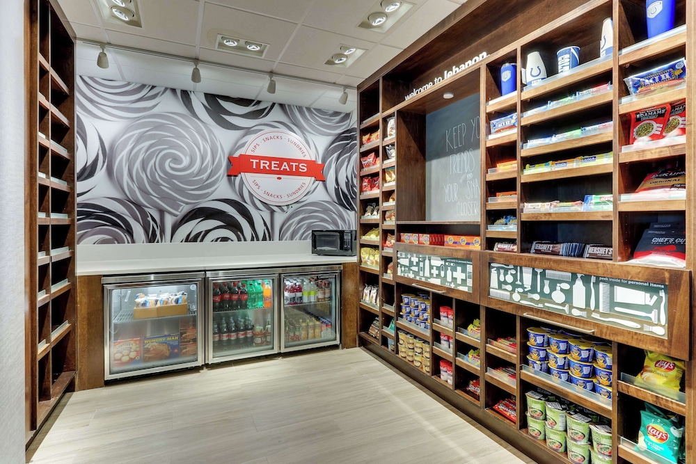 Hampton Inn Lebanon - photo 16