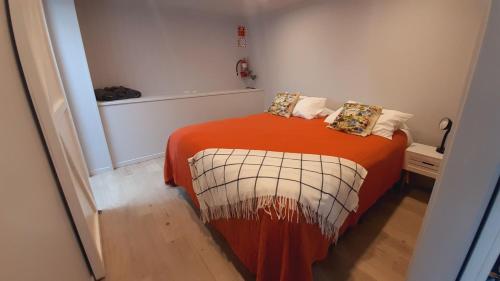 Nights On Broadway The Apartment — 4-Star Luxury Hotel in Matamata, New Zealand