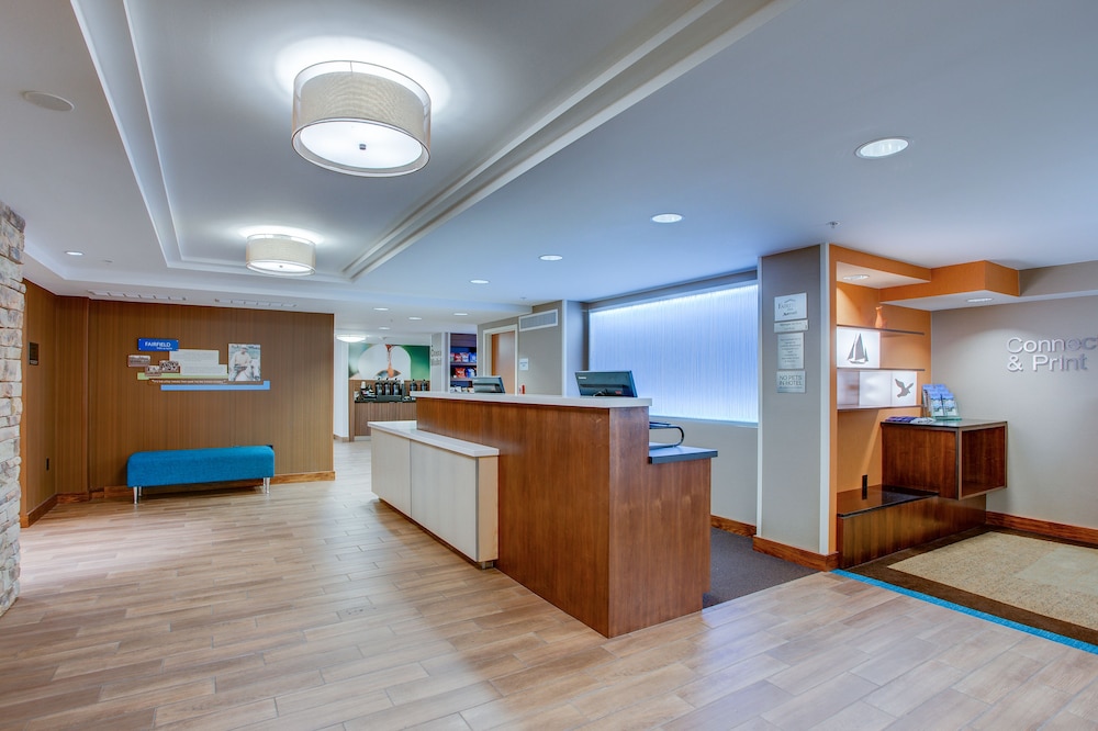 Fairfield Inn by Marriott Portsmouth Seacoast - photo 2