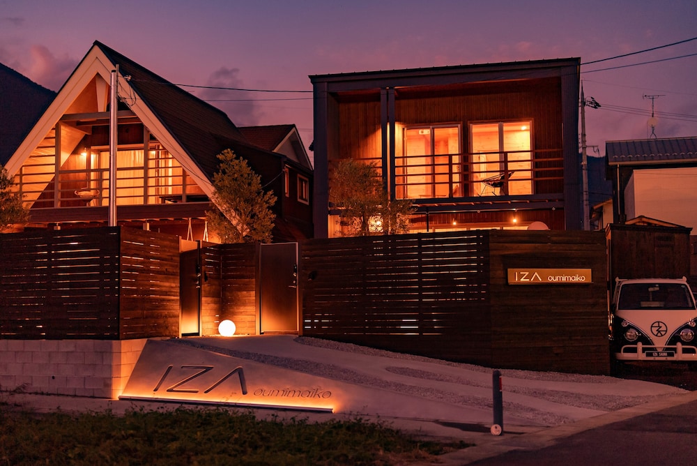 Iza近江舞子 in Otsu, Japan