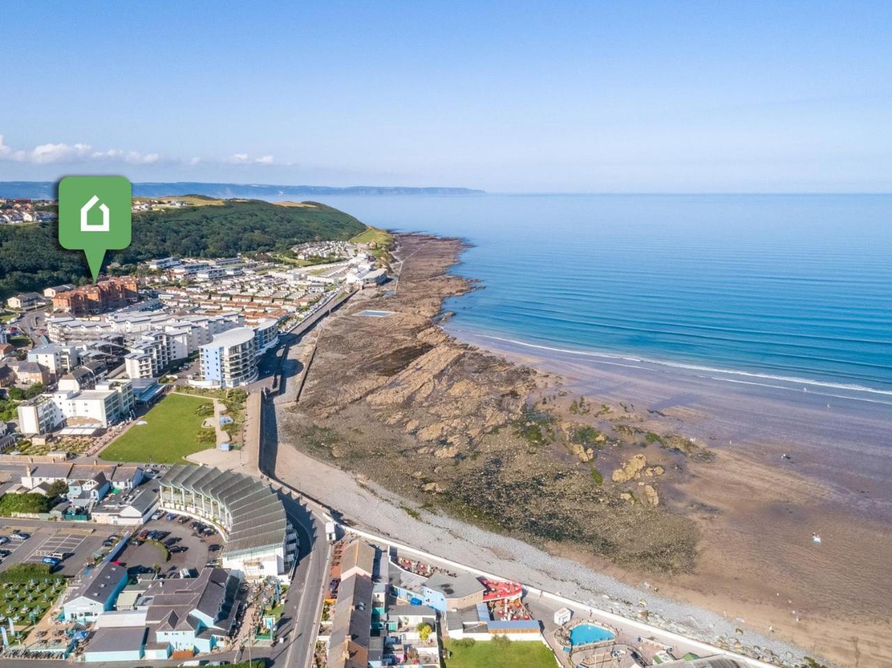 2 Bed in Westward Ho OCE16 — 4-Star Luxury Hotel in Bideford, United Kingdom