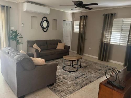 Amikae's — 4-Star Luxury Hotel in Kingston, Jamaica