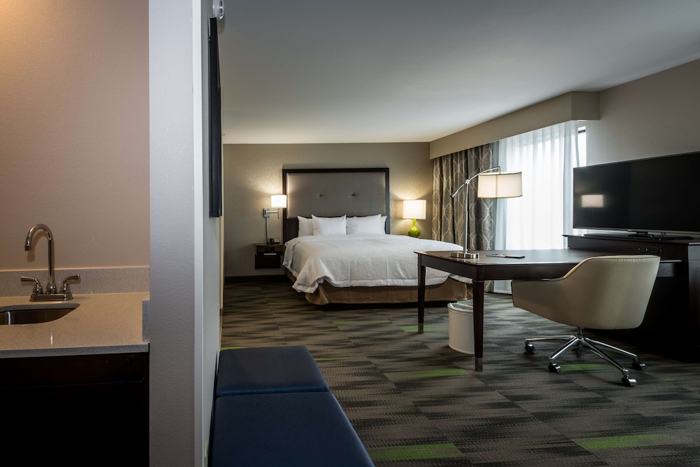 Hampton Inn & Suites Hammond - photo 15