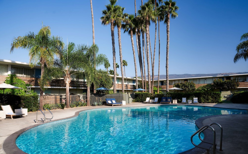 The Leta Santa Barbara Goleta Tapestry Collection by Hilton - photo 35