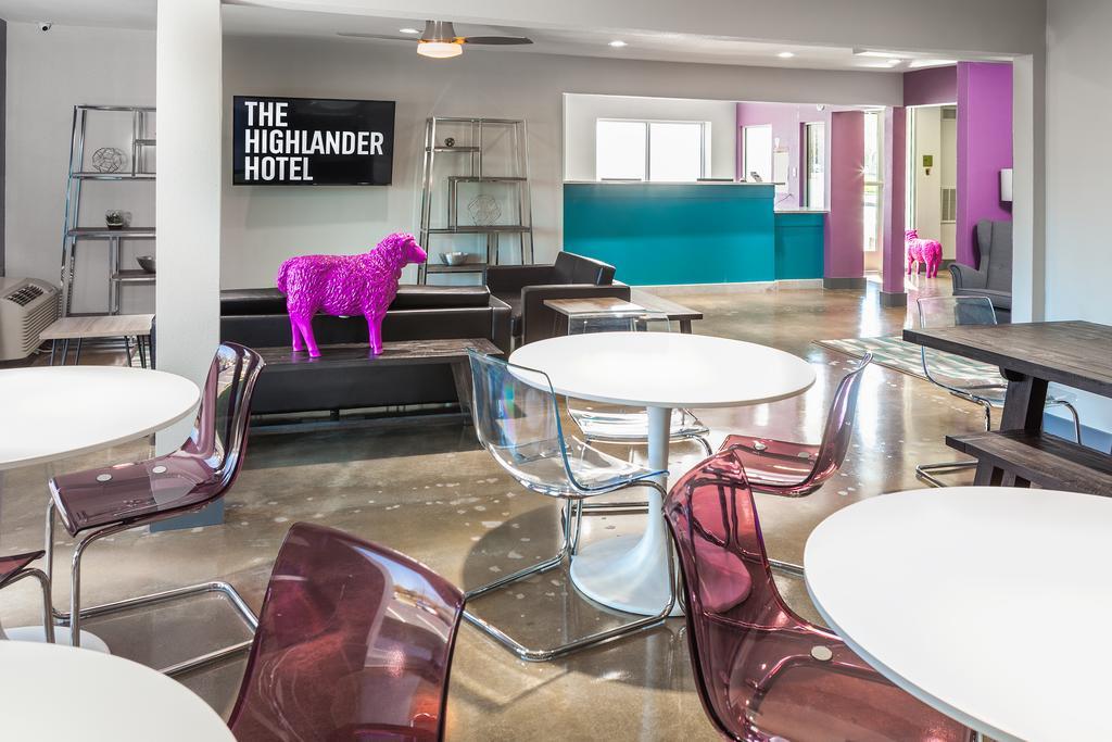 The Highlander Hotel - photo 10