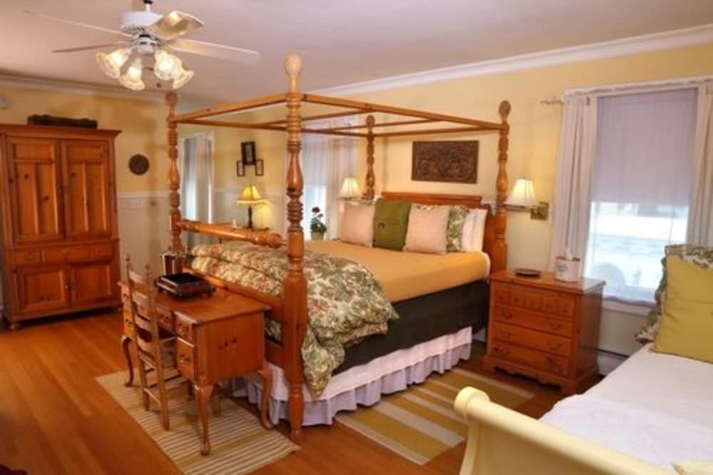 The Lilac Inn - photo 5