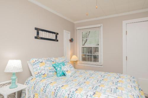 Bill's Place by Oak Island Accommodations - photo 18