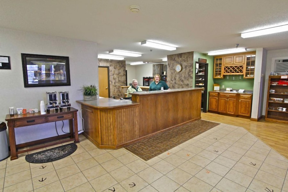 Governor's Inn a Travelodge by Wyndham - photo 4