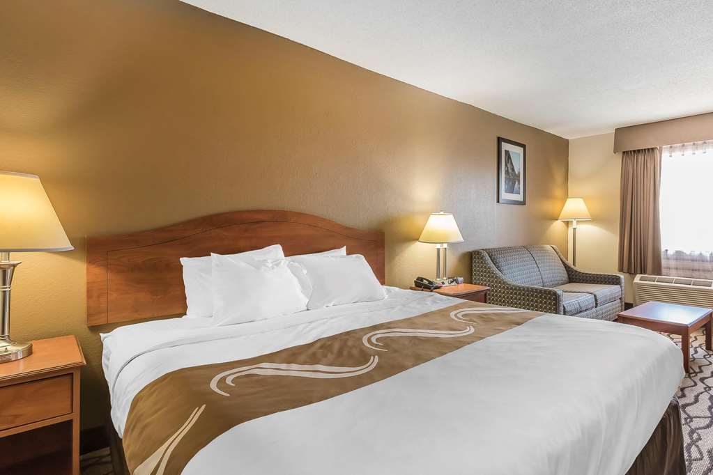 The Riverstone Hotel Charleston Sikeston - photo 15