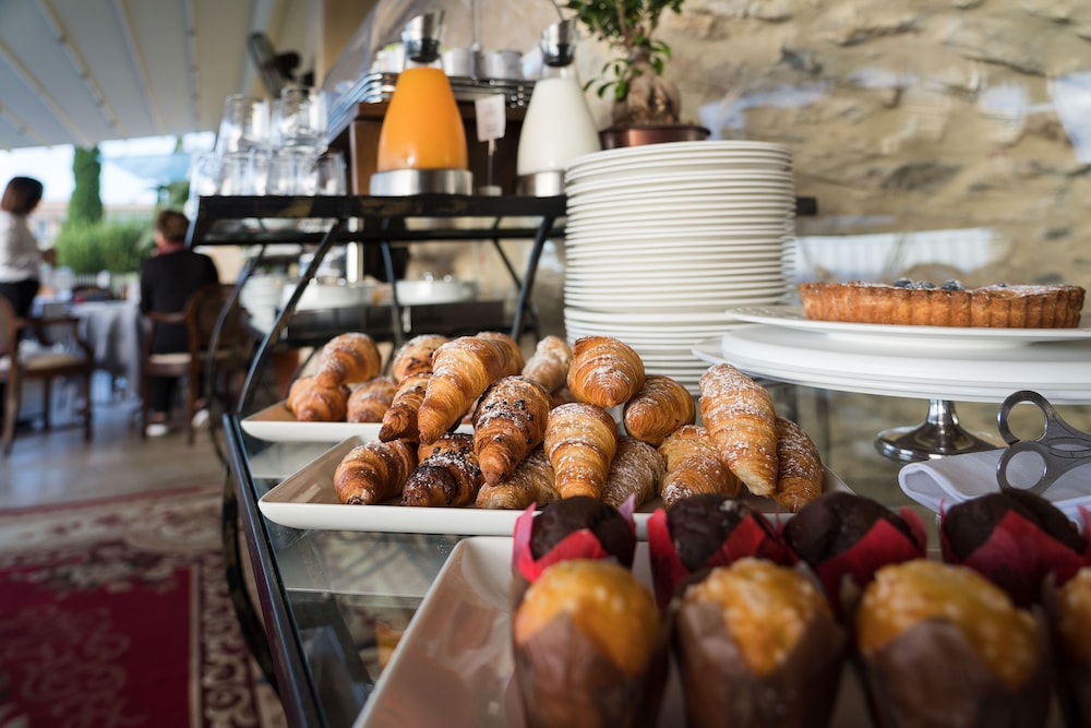 מזון ומשקאות