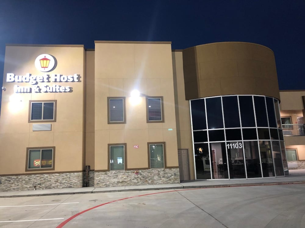 Budget Host Inn and Suites - photo 42