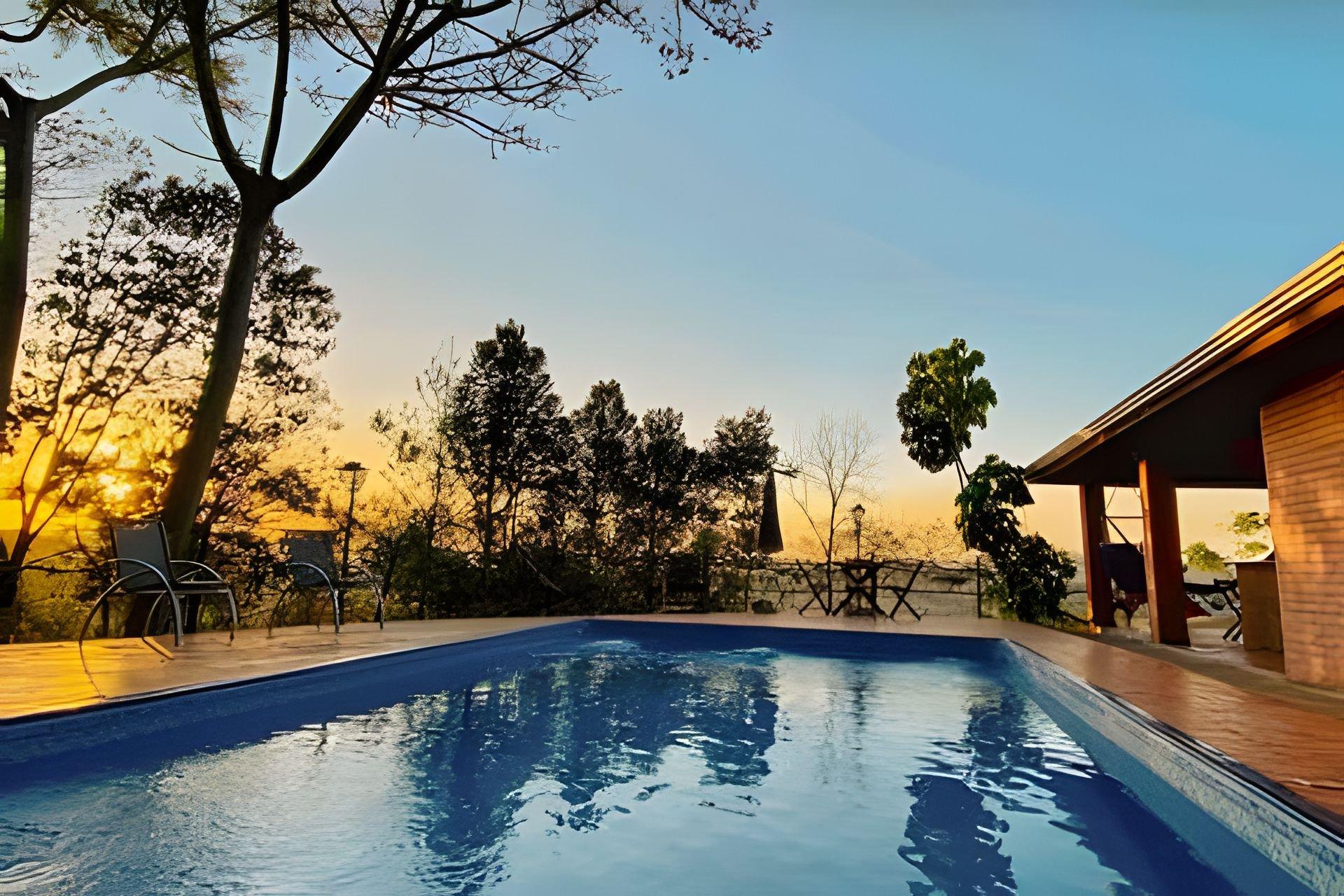 Casa de Campo Araxá na montanha com piscina — 4-Star Luxury Hotel in Piracaia, Brasil