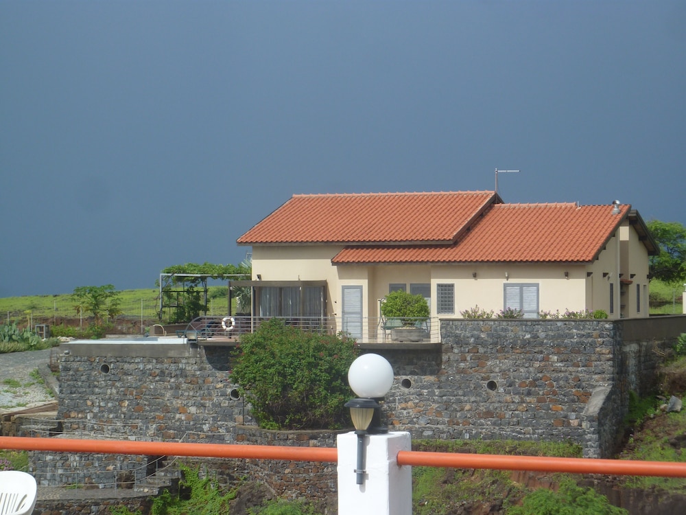 Villa Halcyon Caboverde — 4-Star Luxury Hotel in Cidade Velha, Cape Verde