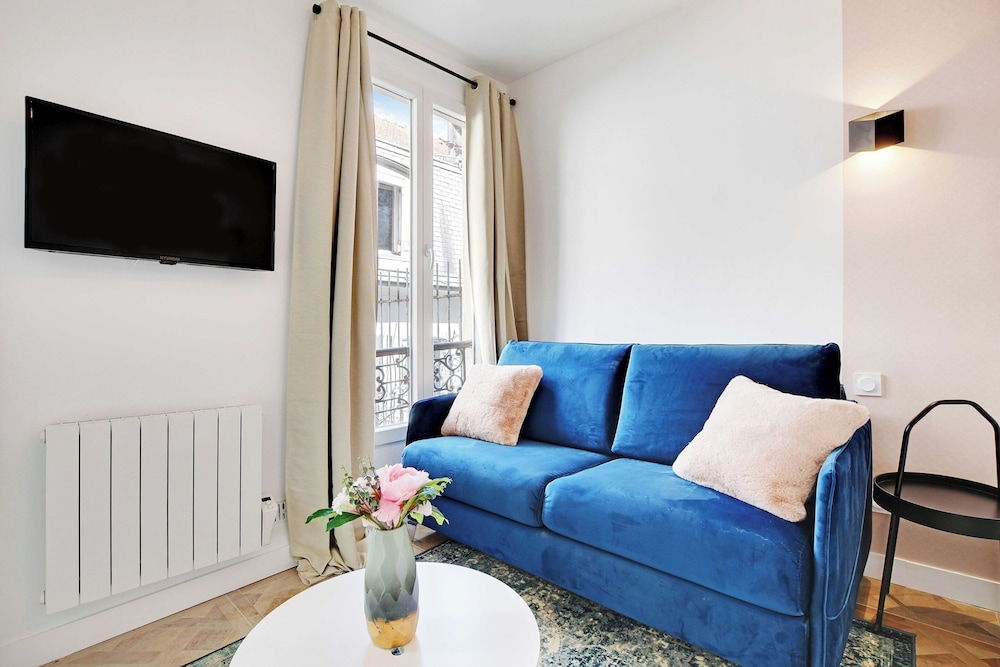 Super Studio Place de la Bastille - last minute hotel in Paris