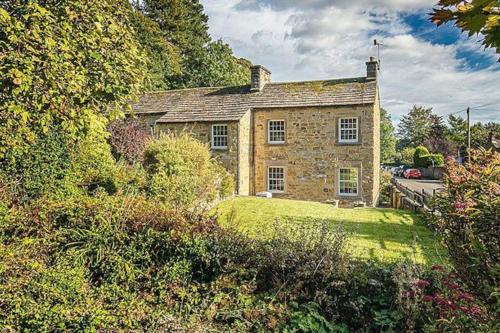The Aubrey a gorgeous converted 17th Century Grade II listed bolthole in Bakewell in Bakewell, United Kingdom
