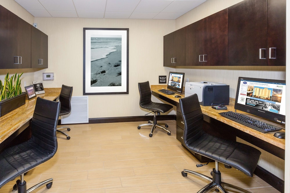 Hampton Inn Daytona Beach Beachfront - photo 48