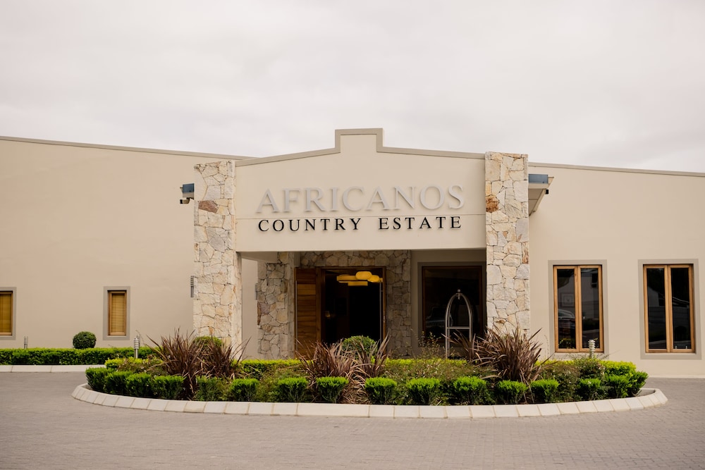 Africanos Country Estate — 5-Star Luxury Hotel in Port Elizabeth, South Africa