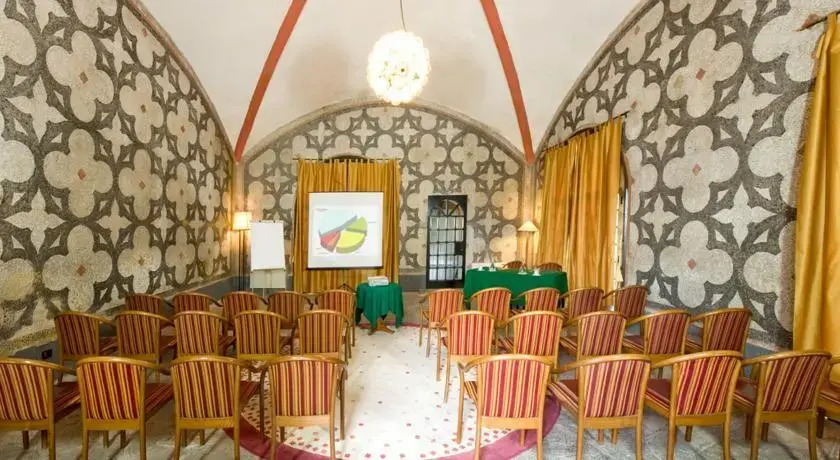 Castello di Carimate - last minute hotel in Carimate