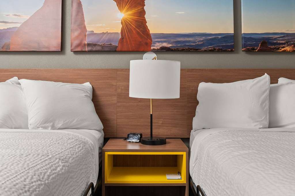 Days Inn by Wyndham Albuquerque I 25 - photo 39