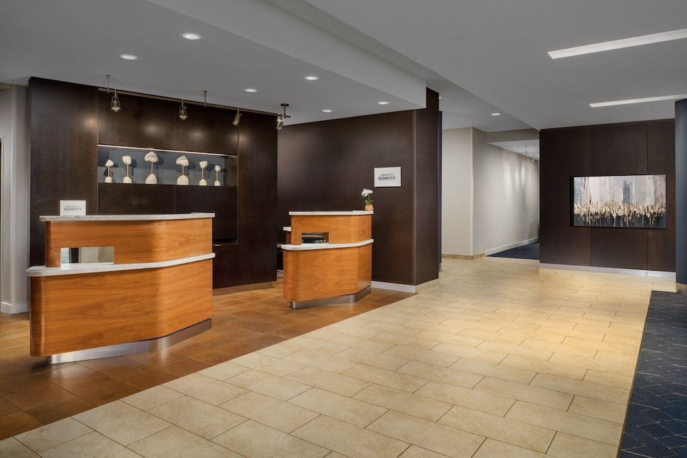 Courtyard Phoenix Mesa Gateway Airport - photo 3