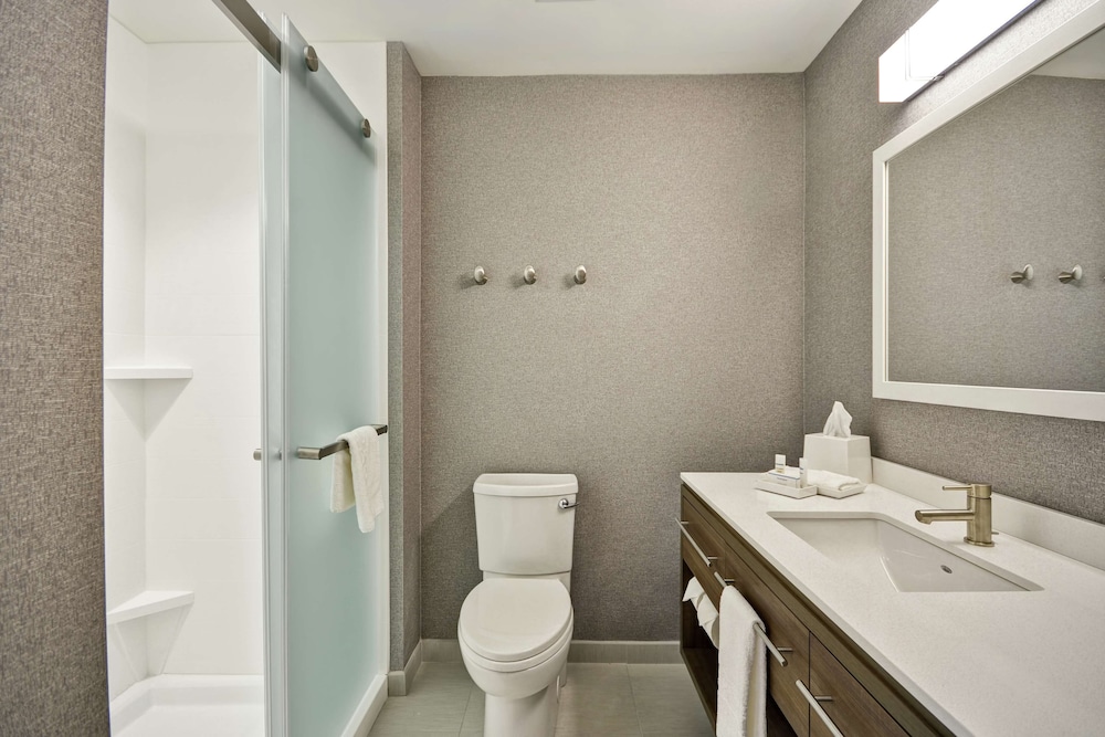 Home2 Suites by Hilton Queensbury Lake George - photo 32