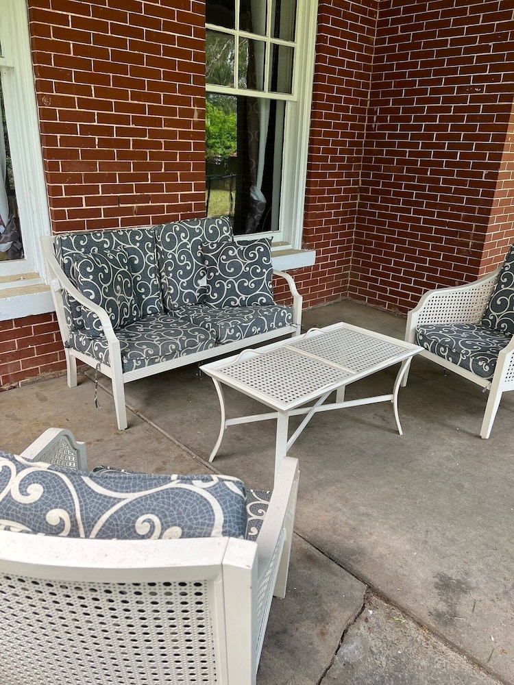 Huffman Manor Inn - photo 43