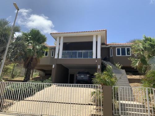 Charming house in Curacao — 4-Star Luxury Hotel in Willemstad, CURAÇAO