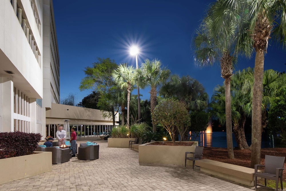 DoubleTree by Hilton Hotel Jacksonville Airport - photo 69