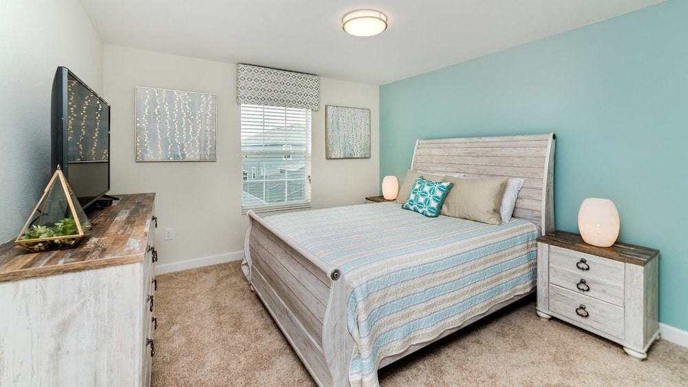 Grhdog9041 Champions Gate Resort 4 Bed 3 Baths Townhouse - photo 7