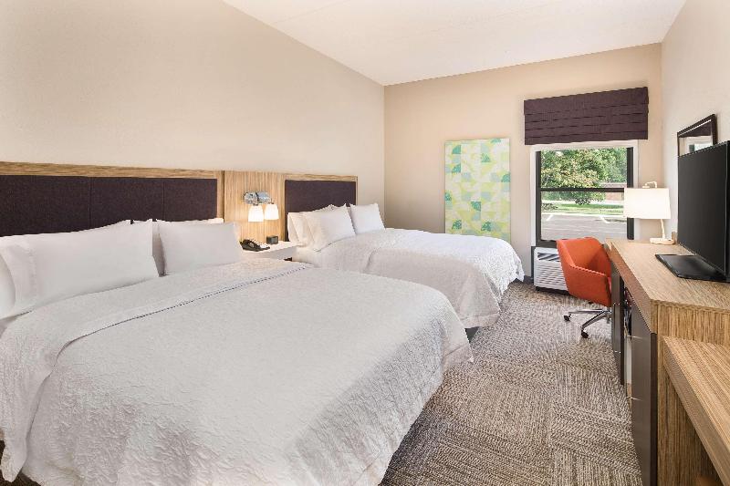 Hampton Inn Lagrange near Callaway Gardens - photo 20