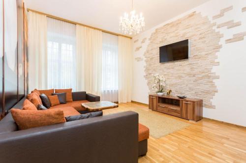 Orchid Apartment Old Town