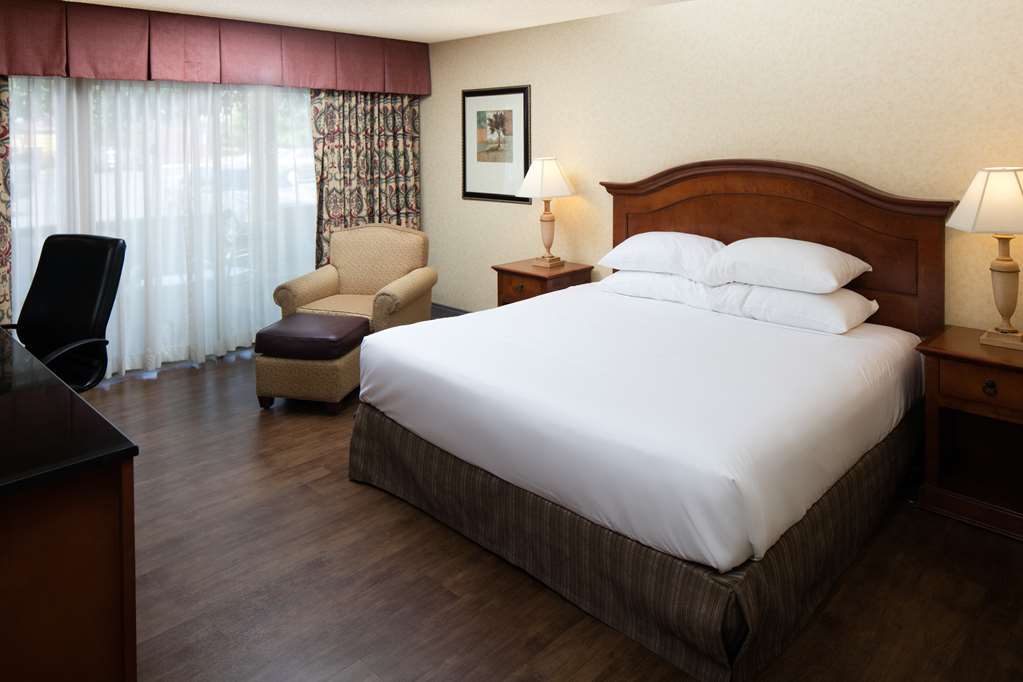 Red Lion Hotel Redding - photo 13