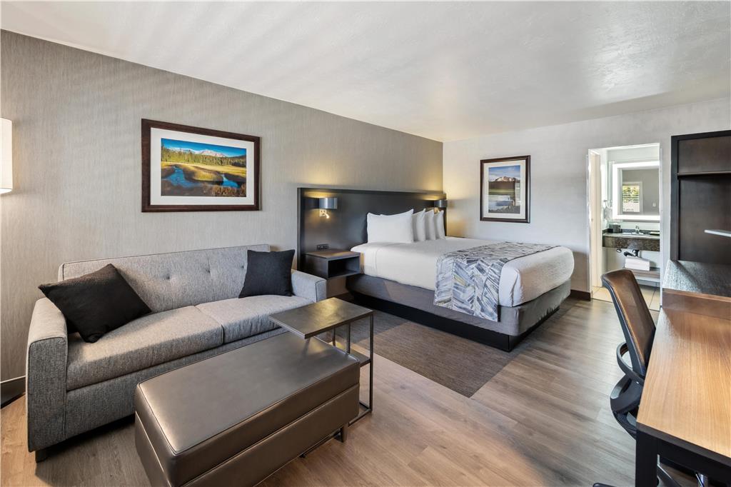Best Western Plus Hilltop Inn - photo 19