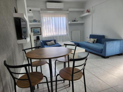 Sarri Holiday Home — 4-Star Luxury Hotel in Gazi, Greece