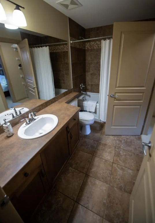 The Playa Del Sol Experience #350 in Kelowna, Canada