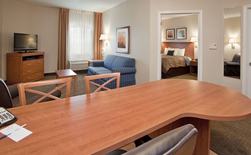 Candlewood Suites Northeast Kansas City an IHG Hotel - photo 5